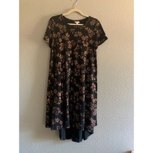 LuLaRoe Carly Dress Size Small. Metallic Detail